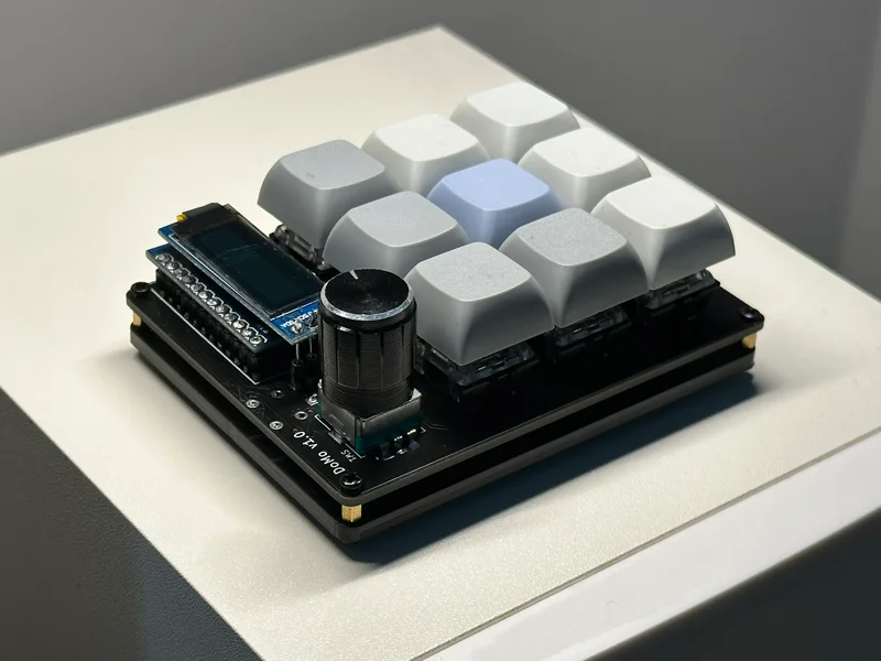 Domo macropad close
